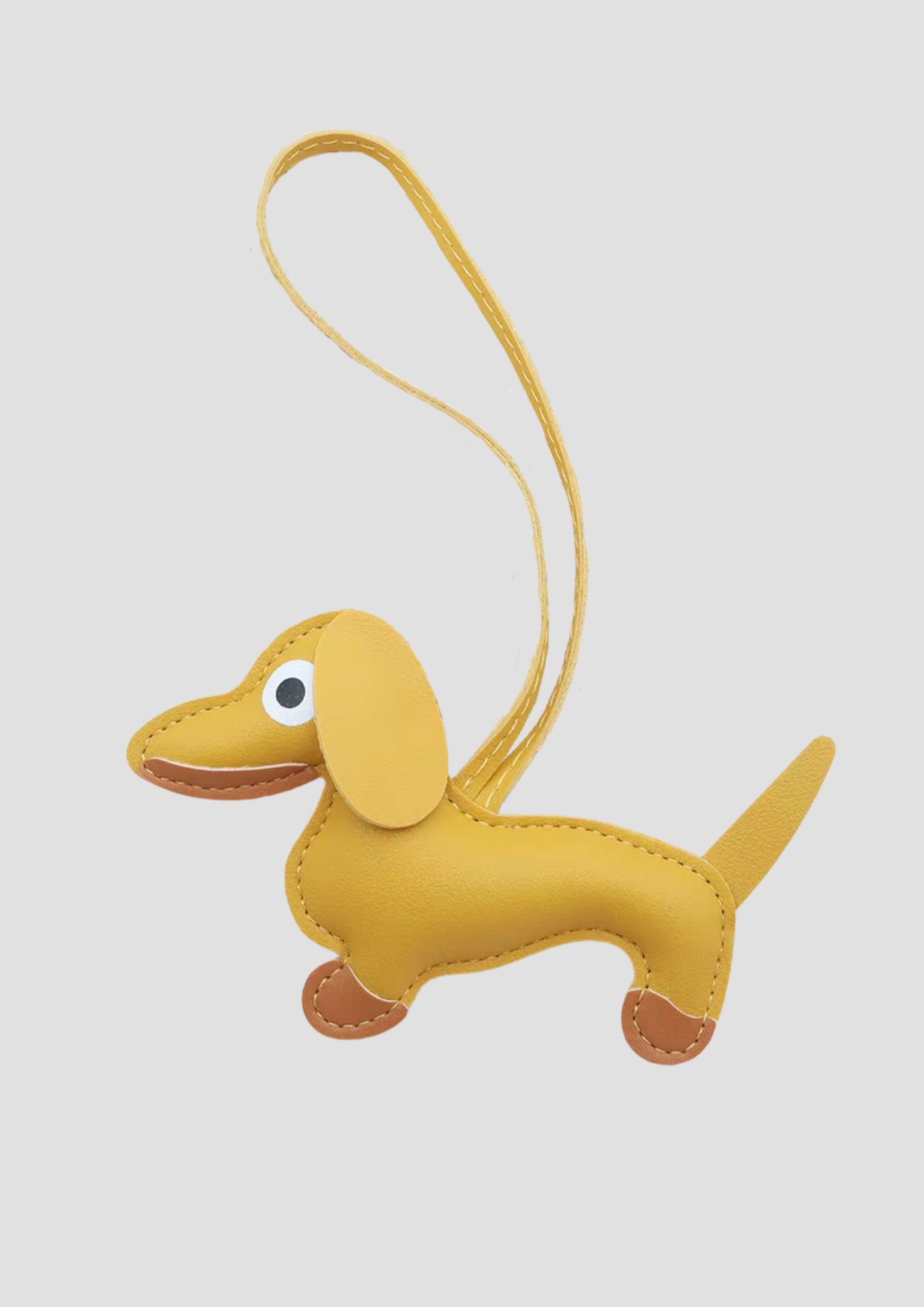 Dachs with Strap bag charm – yellow dachshund with strap from Ronja Studio